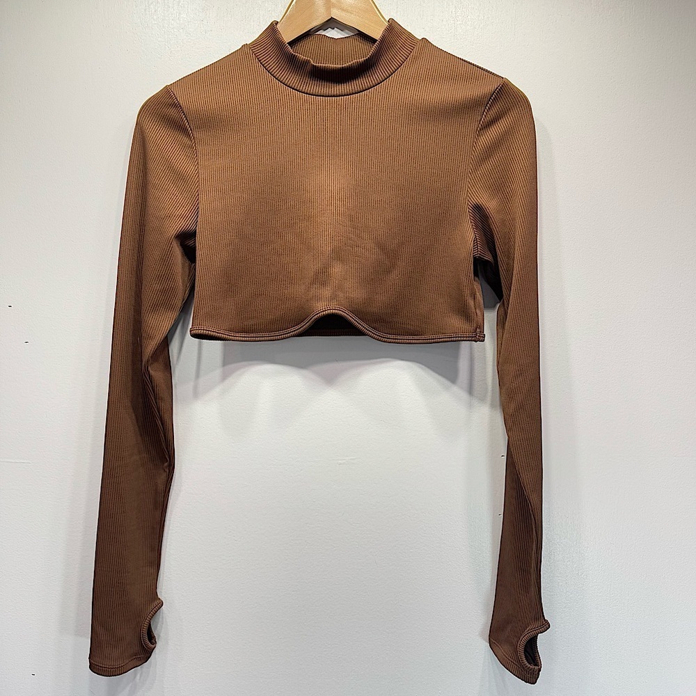 Brown Ribbed Cropped Mock Neck Long Sleeve Top with Thumb Holes Divided by H&M